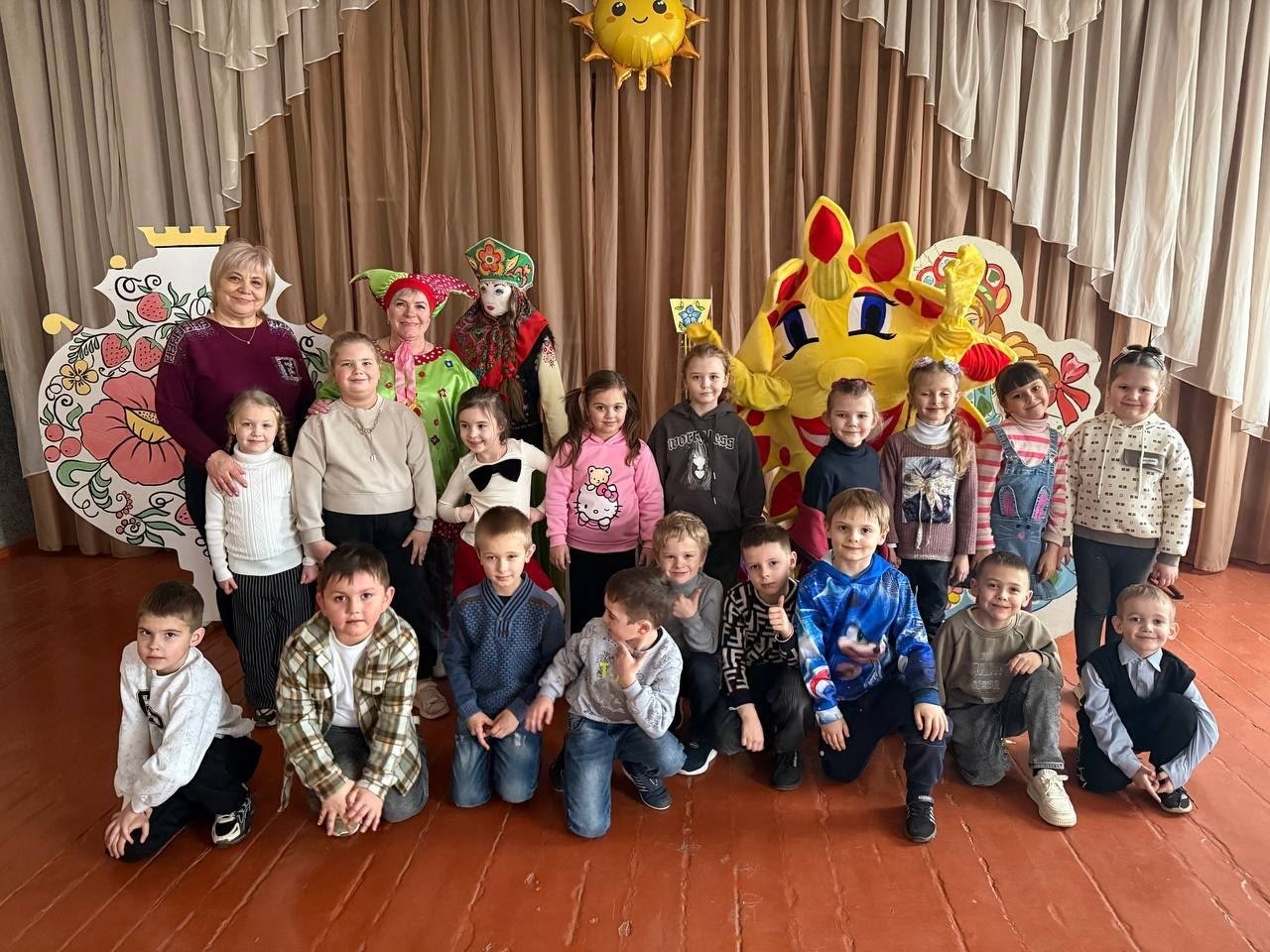 Солнечная Масленица в МБУДО "ДДЮТ": смех, игры и хорошее настроение