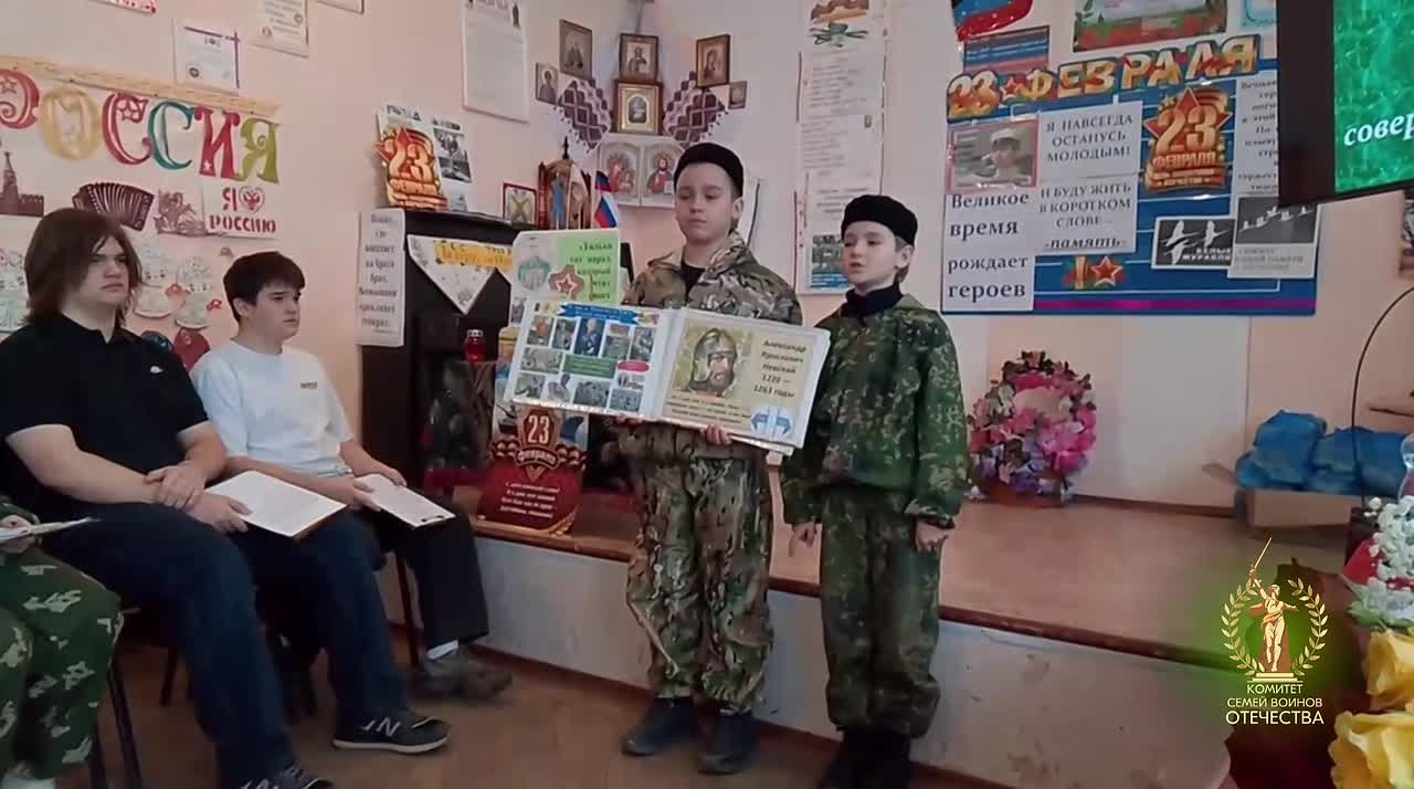 В Докучаевском отделении КСВО ДНР, под руководством Халаджи Натальи Васильевны, провели праздничный концерт «Реквием» ко Дею защитника Отечества