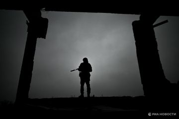 Российский боец рассказал, как сам себе ампутировал себе ногу после ранения