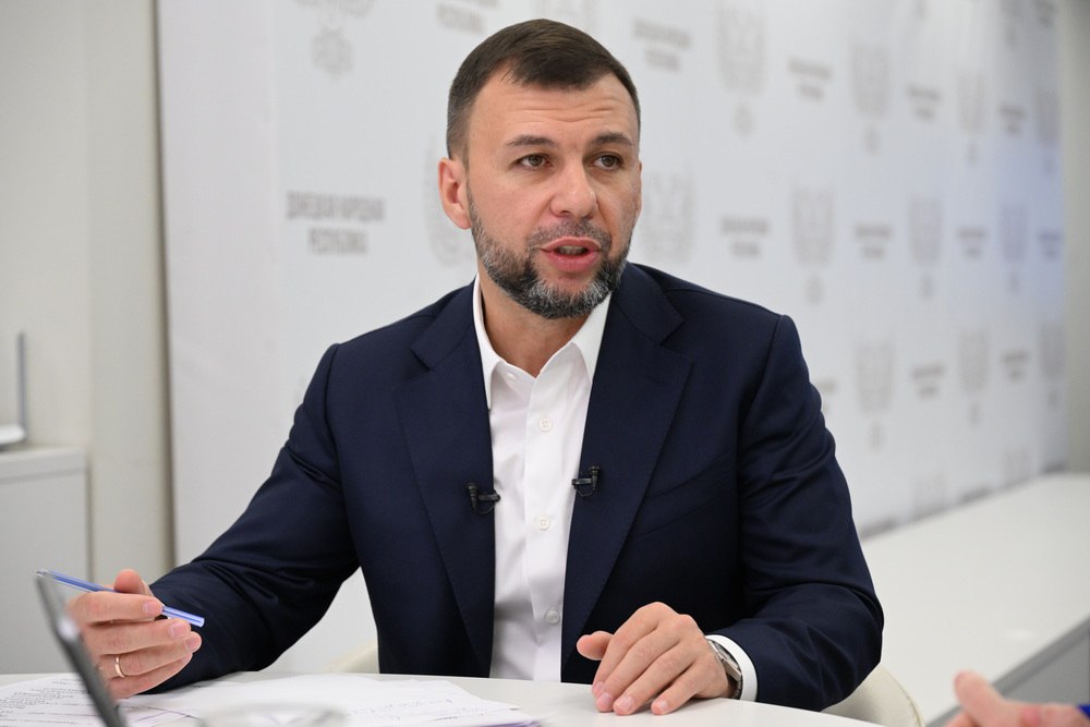 В четвертую годовщину начала специальной военной операции глава ДНР Денис Пушилин заявил, что решение о её начале спасло Донбасс от уничтожения