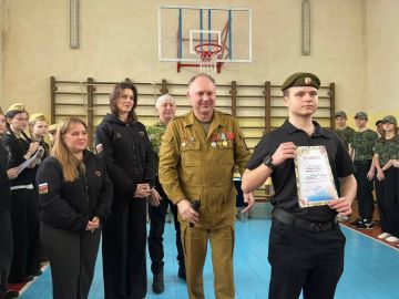 24 �������, � ������ �������� �����������, ������������ �� ��� ��������� ���������, ���������� ������� � ��������� ���� ������ � 1 ������������� �λ