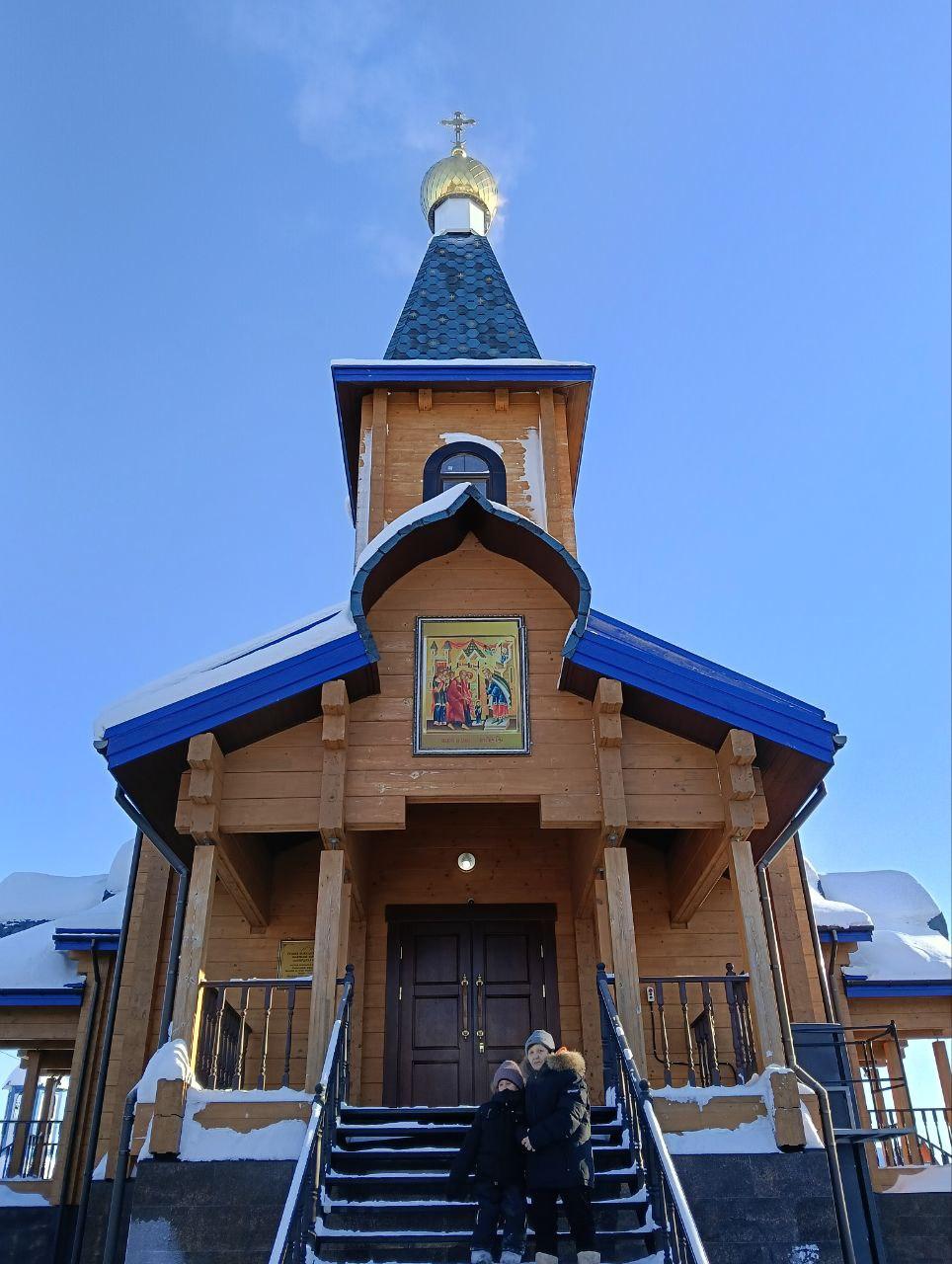 Пуровский предприниматель Ирина Лескова подарила праздник маленькому Косте из Благодатного