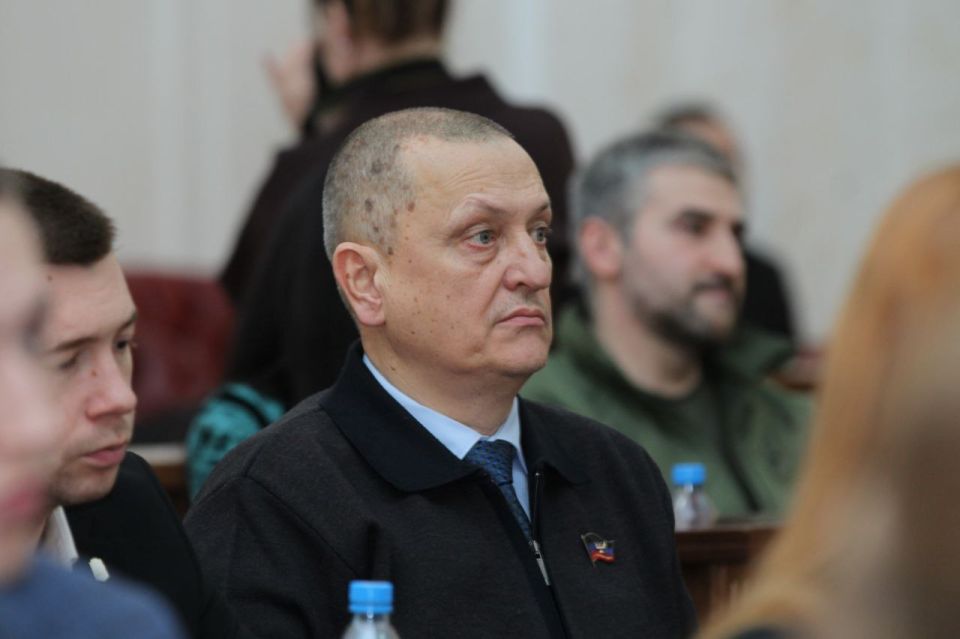 ������� ������: � �������� ��������� ����� ������ ������� � ��������� ��������� ���������� ����������