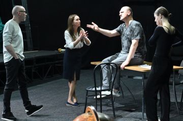 В Донецкой муздраме расследуют таинственное происшествие