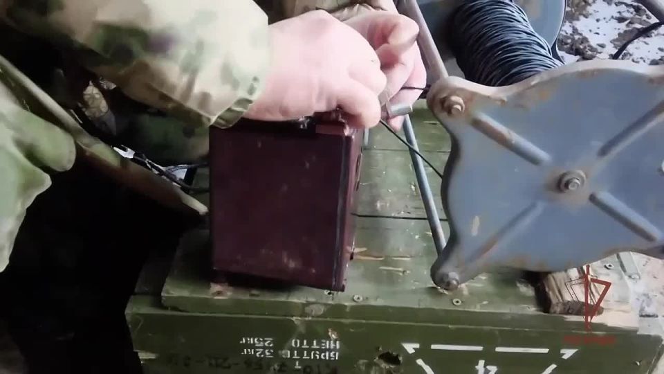 Около тысячи взрывоопасных предметов уничтожили росгвардейцы в Донецкой Народной Республике