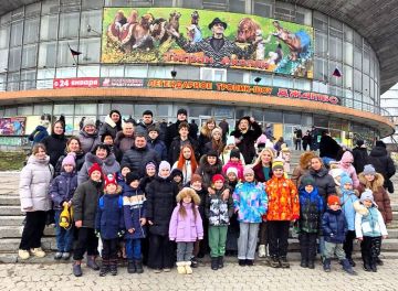 Татьяна Копылова: Воспитанники Центра детского и юношеского творчества Ворошиловского внутригородского района посетили Цирк «Космос»!