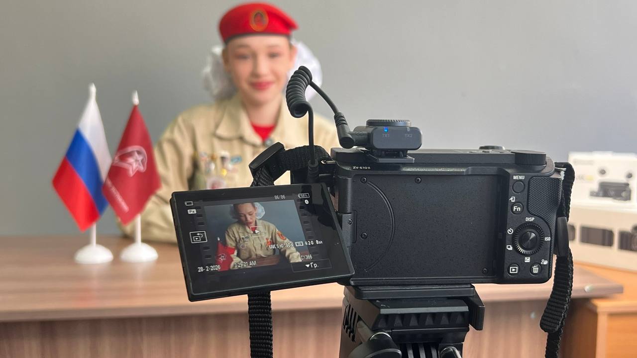 В МедиаСтудии «СЕВЕР» кипит жизнь — мы на финишной прямой подготовки нового выпуска новостей! Операторы уже отсняли материал, корреспонденты написали тексты, и сейчас в монтажке происходит магия: лучшие кадры складываются в...