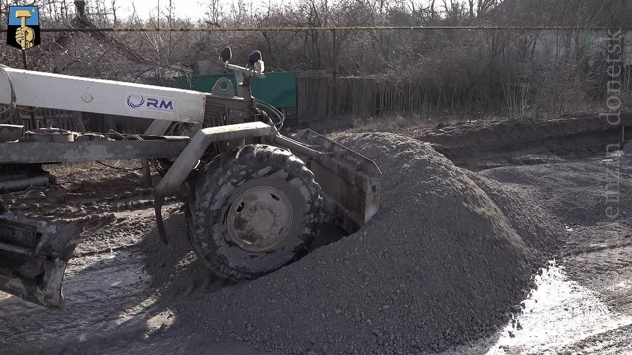 Алексей Кулемзин: Продолжается плановое восстановление дорог Петровского района