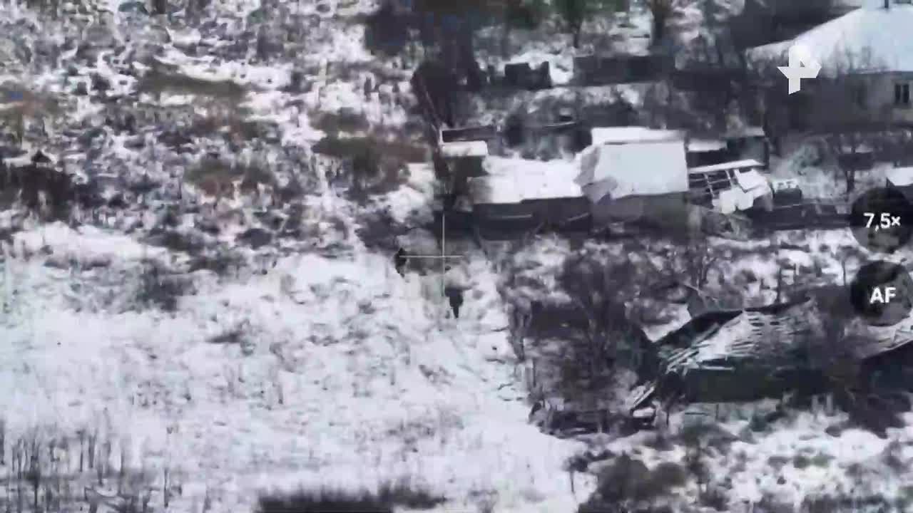 Кадры освобождения населенного пункта Дробышево в ДНР группировкой войск "Запад" показало Минобороны РФ