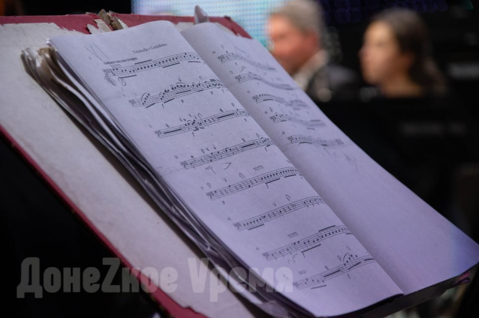 Два юбилея в одной филармонии: в Донецке проходит фестиваль “Оркестр непокоренных: симфония будущего”