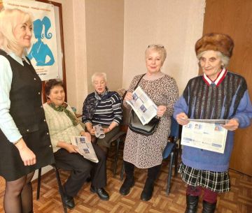 03 марта 2026 года депутаты Ясиноватского муниципального совета от фракции «ЕДИНАЯ РОССИЯ» – Наталья Филиппова, Елена Алипа и Владимир Сергиенко провели встречи с жителями округа