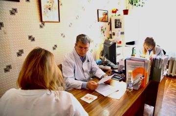 В Комсомольском ДНР медики «Профессорского патруля» приняли первых пациентов