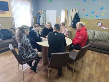 Заместитель главы Администрации Володарского муниципального округа Полтарак В.В. провела встречу с трудовым коллективом МКУ «Володарский центр физического здоровья населения «Спорт для всех»