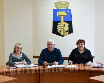 Алексей Кулемзин: Сегодня в муниципальном образовании городского округа Донецк состоялось очередное заседание межведомственного штаба по вопросам охраны здоровья граждан, который создан во исполнение поручения Главы ДНР...