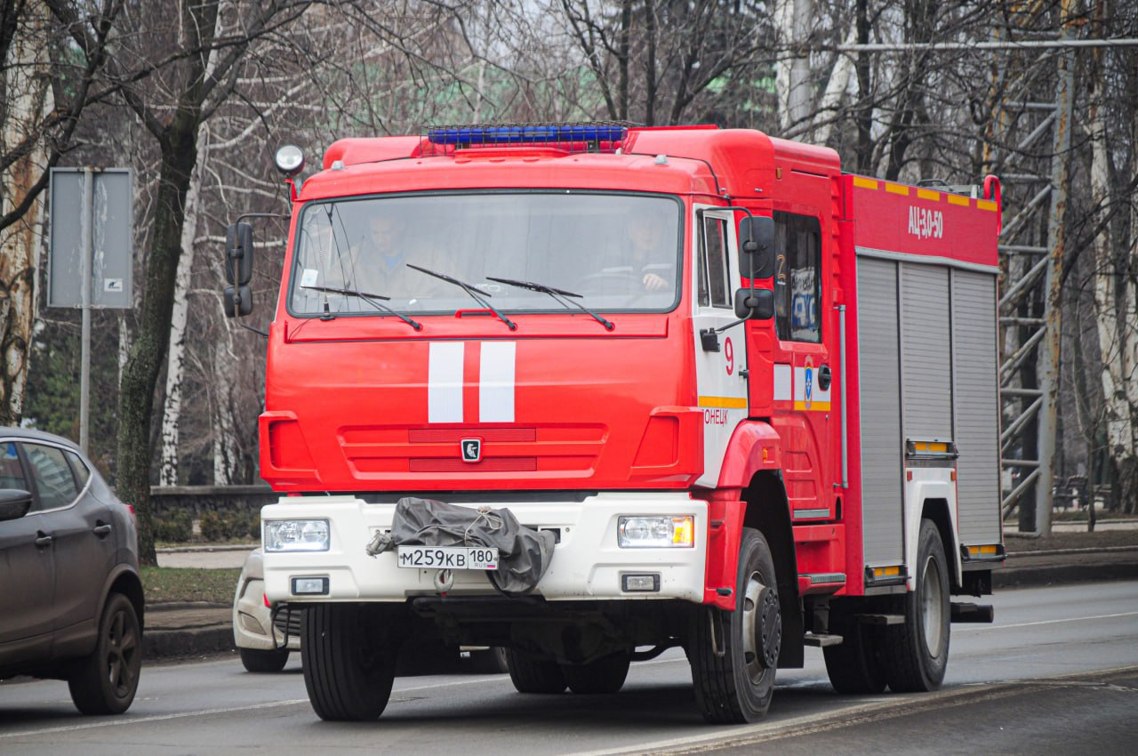 МЧС за сутки ликвидировано 12 пожаров