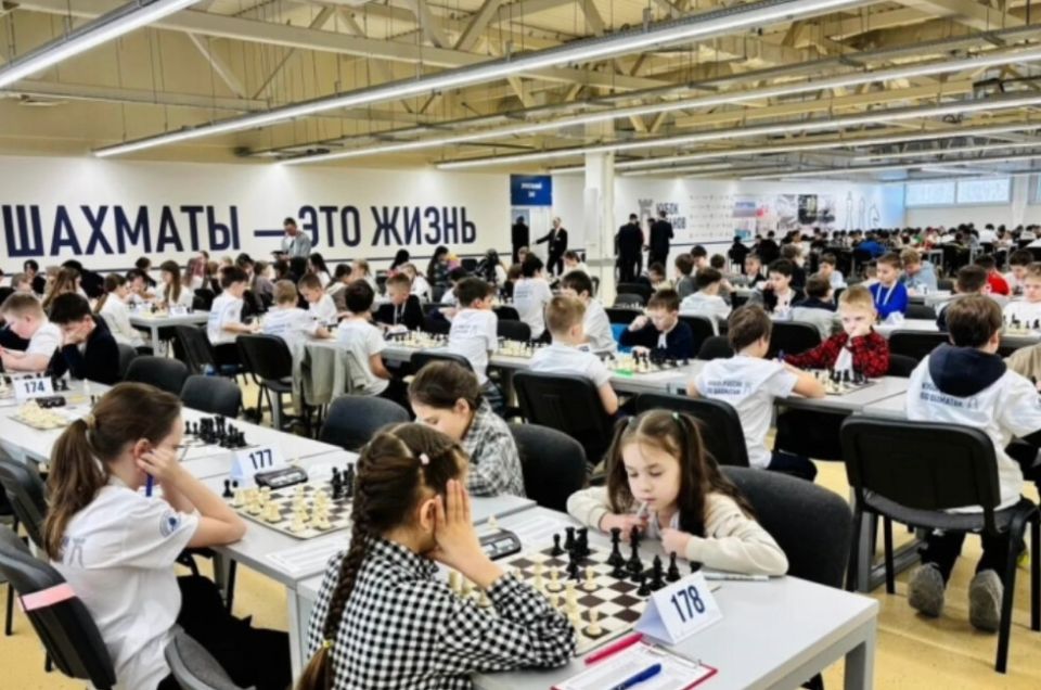 Юные шахматисты из 27 регионов России, включая ДНР, поборются за «Кубок Титанов»