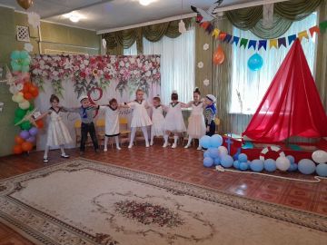 � ����� ������������ ������� ��� � 7 �. �. ���������� ���