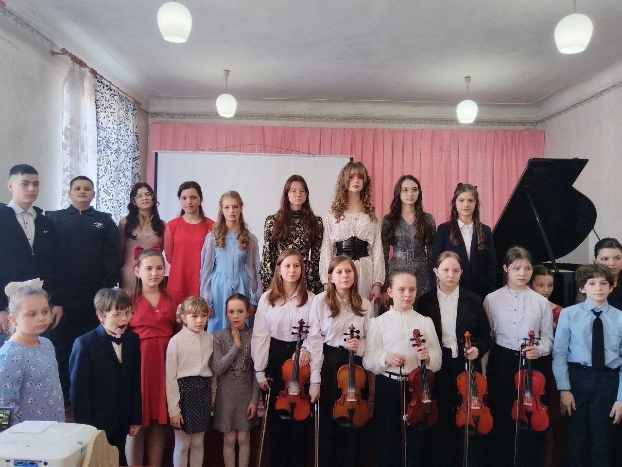 Праздник весны в детской музыкальной школе