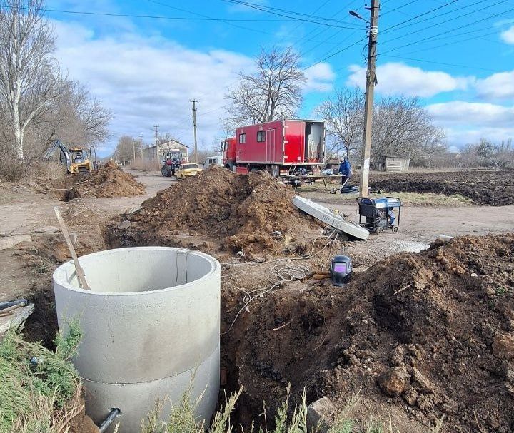 Специалисты продолжают восстанавливать коммунальную инфраструктуру в Волновахе
