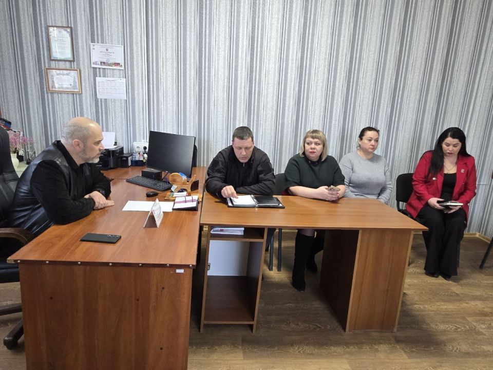 Сергей Желновач: Сегодня, 12 марта 2026 года в ходе беседы по рабочим вопросам обсудил с руководителями предприятий проблемы в пгт Мироновский