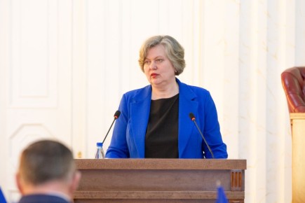 Депутаты заслушали доклад о деятельности Уполномоченного по правам ребенка в ДНР в 2025 году