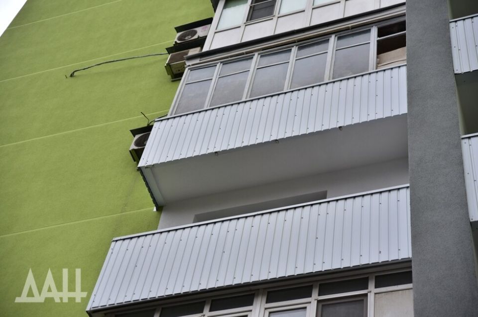 В Шахтерске сотни бесхозяйных квартир стали муниципальными. Когда их выдадут