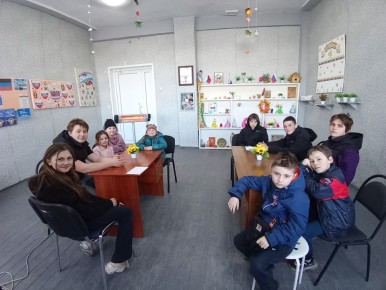 В Александровке прошла викторина «Рады мы весне, на родной стороне»