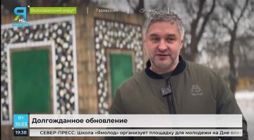 В подшефном Ямалу селе Октябрьское на Донбассе завершилась установка новых пластиковых окон в здании администрации, которое долгое время нуждалось в ремонте