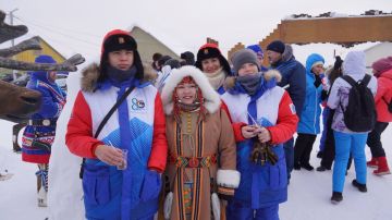 Школьники из Волновахского округа побывали на празднике Дня оленевода в Тольке