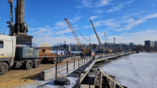 ����� ��������� ������ ������������� ����� �� ��������� ������ � �������