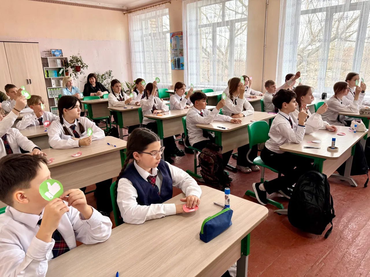 Тематический классный час. 16 марта в школе №15 имени М.С