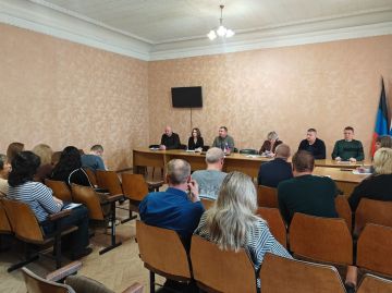 Сергей Ермаков: 16 марта провел малое аппаратное совещание с начальниками отделов и структурных подразделений