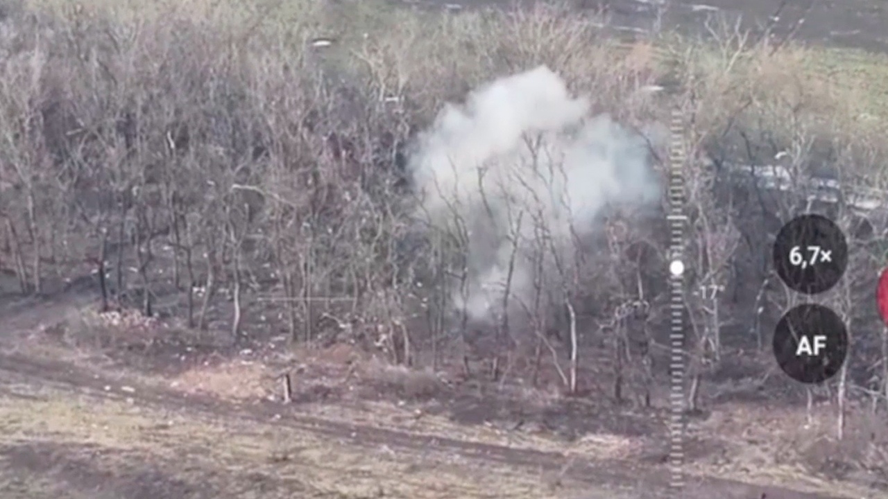 Расчеты FPV-дронов расправились с живой силой ВСУ в районе Гришино в ДНР