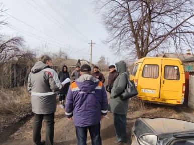 В Никитовском внутригородском районе города Горловка состоялась встреча жителей с представителями Горловского УГГ «Донбасс газ» филиала ООО «ЧМНГ»