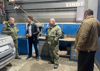 Встречи с трудовыми коллективами Республики: восстановление инфраструктуры и забота о детях