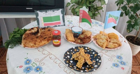 18 марта в «Центре социального обслуживания населения Советского района города Макеевки» прошел теплый и душевный праздник – «Чаепитие дружбы»