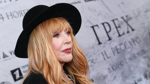 ������� ������� ������ ����� ��������� � ������� �������������� ���������