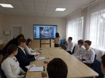 Интересно и с пользой прошел экологический час «Путешествие по водным просторам» со студентами Харцызского многопрофильного техникума и ребятами из Молодой Республики, посвященный Всемирному дню водных ресурсов