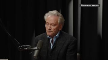 Артисты выступают с нами на программе под названием "Музыка в цехах" по аналогу с Великой Отечественной войной — Кисилев