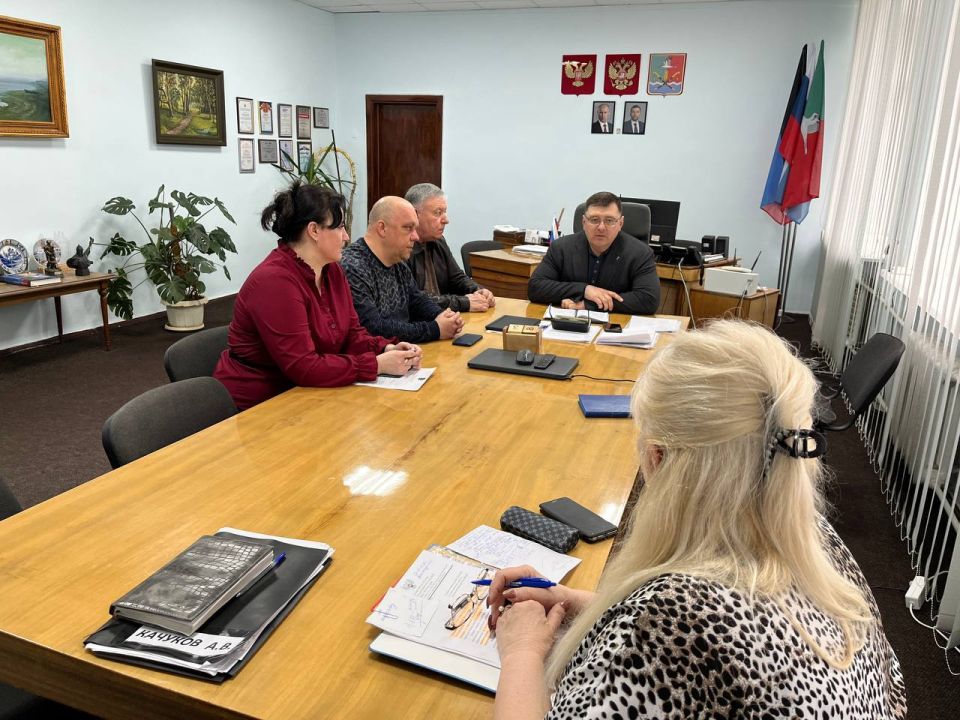 ������� �������: �������, 24 �����, ������ ����������� ��������� �� ������� �������� � �������� ������������ ����� � ������������� ����������� ������������� ������������� ������