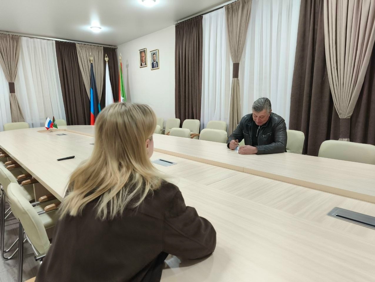 Роман Конев: 25 марта 2026 года состоялся приём граждан депутатом Горловского городского совета Донецкой Народной Республики первого созыва Александром Бобровским