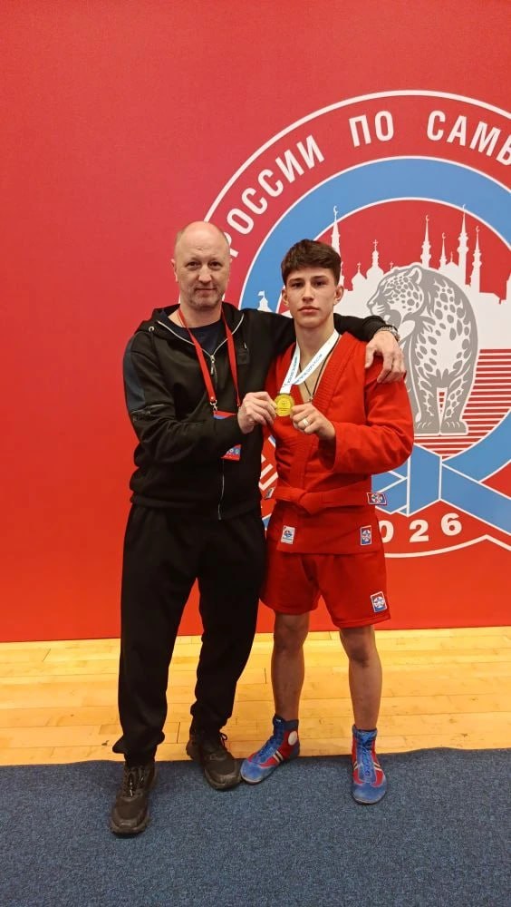 "Главное — воспитать человека": чемпионов по самбо в ДНР растят без залов, но с характером