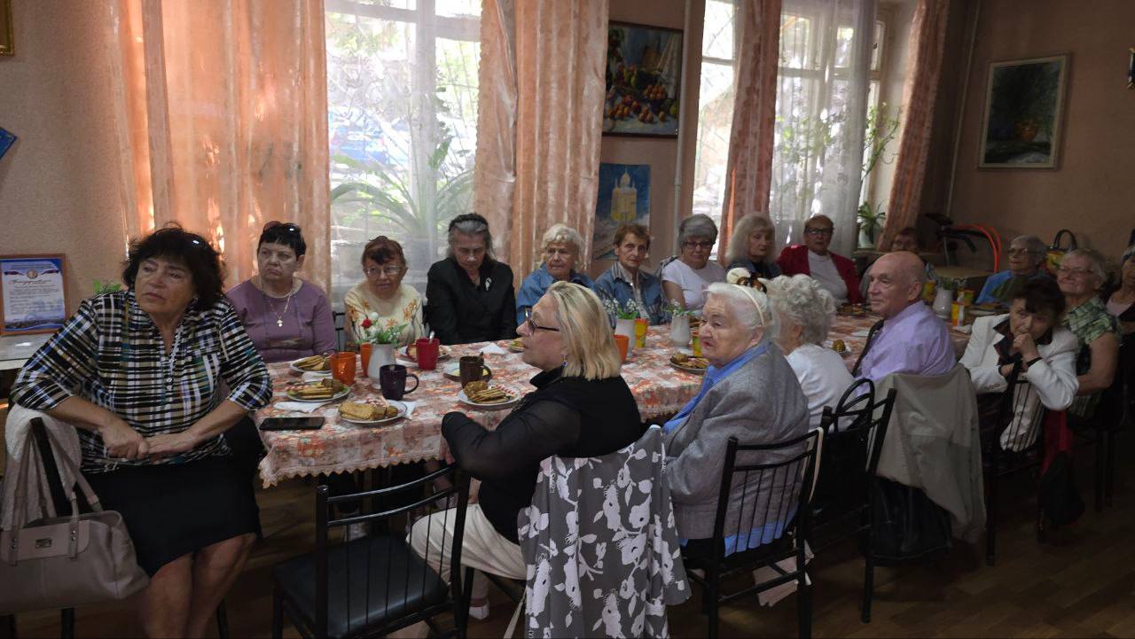 В Территориальном центре социального обслуживания царила по-нанастоящему душевная атмосфера