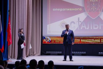 � ��� ����� ��������� �. �. ����� ������ ������������� ����������� ��������� � ������, ����������� ����� ���� ������ �����: 10-����� ����������� ������ ����� ������������ ������� ���������� ��������� � 215-����� �� ���...