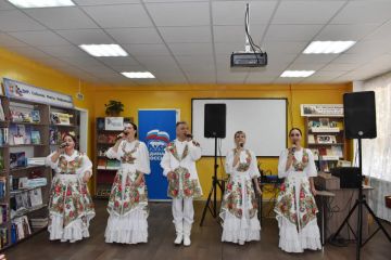 В Кировском состоялся концерт ансамбля «Ретро плюс»