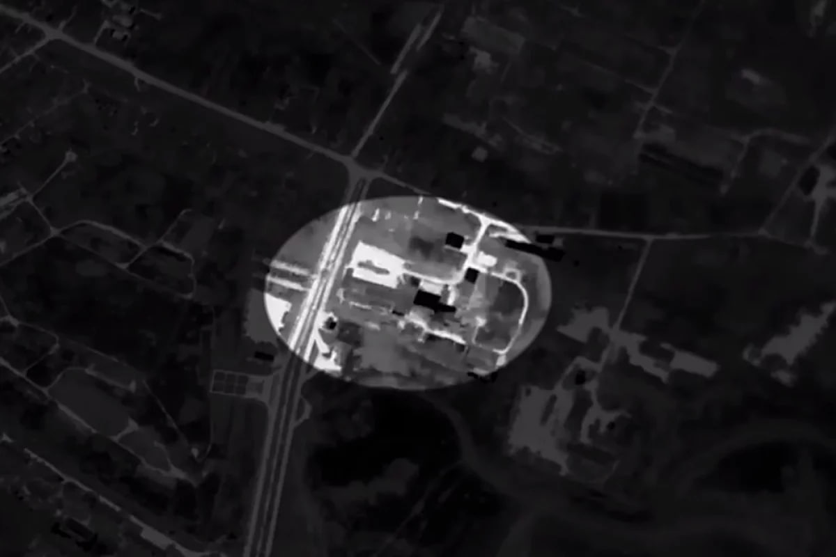 ВС РФ продвигаются и зажимают Славянск в клещи