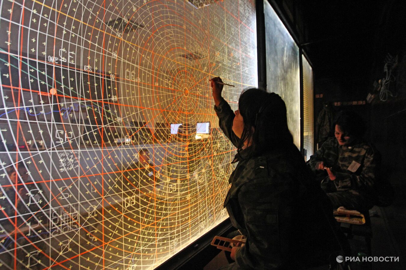 В Донецке ПВО отражает атаку дронов ВСУ