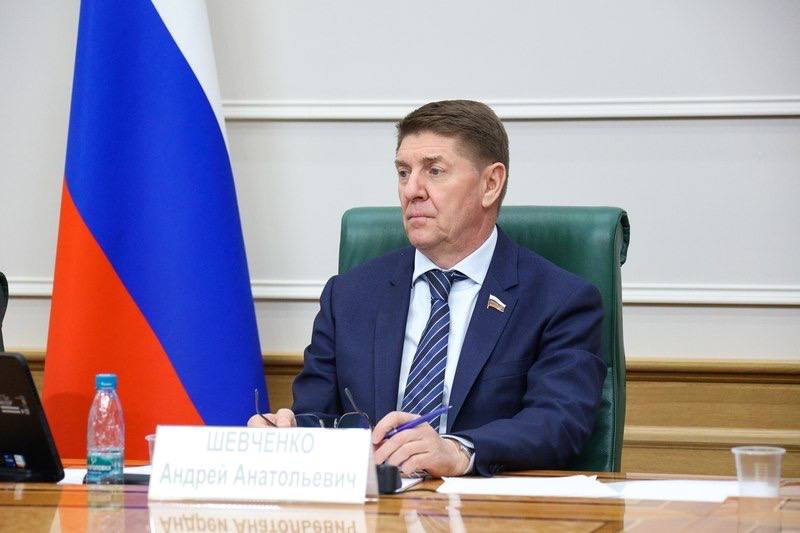 Александр Волошин: #работа_в_СФ. Сегодня в Совете Федерации прошло очередное заседание Комитета по федеративному устройству, региональной политике, местному самоуправлению и делам Севера под председательством Андрея...