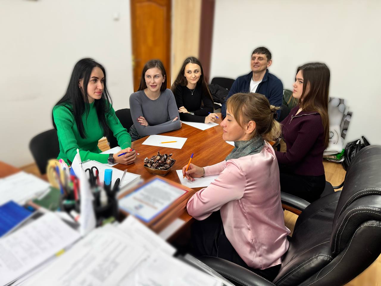 Заместитель Главы администрации Наталья Тосхопаран встретилась с молодежью и НКО