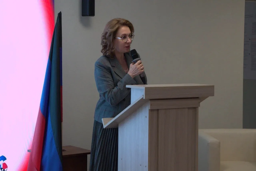 Вице-премьер Лариса Толстыкина приняла участие в Конгрессе технологического лидерства и инжинирингового прорыва